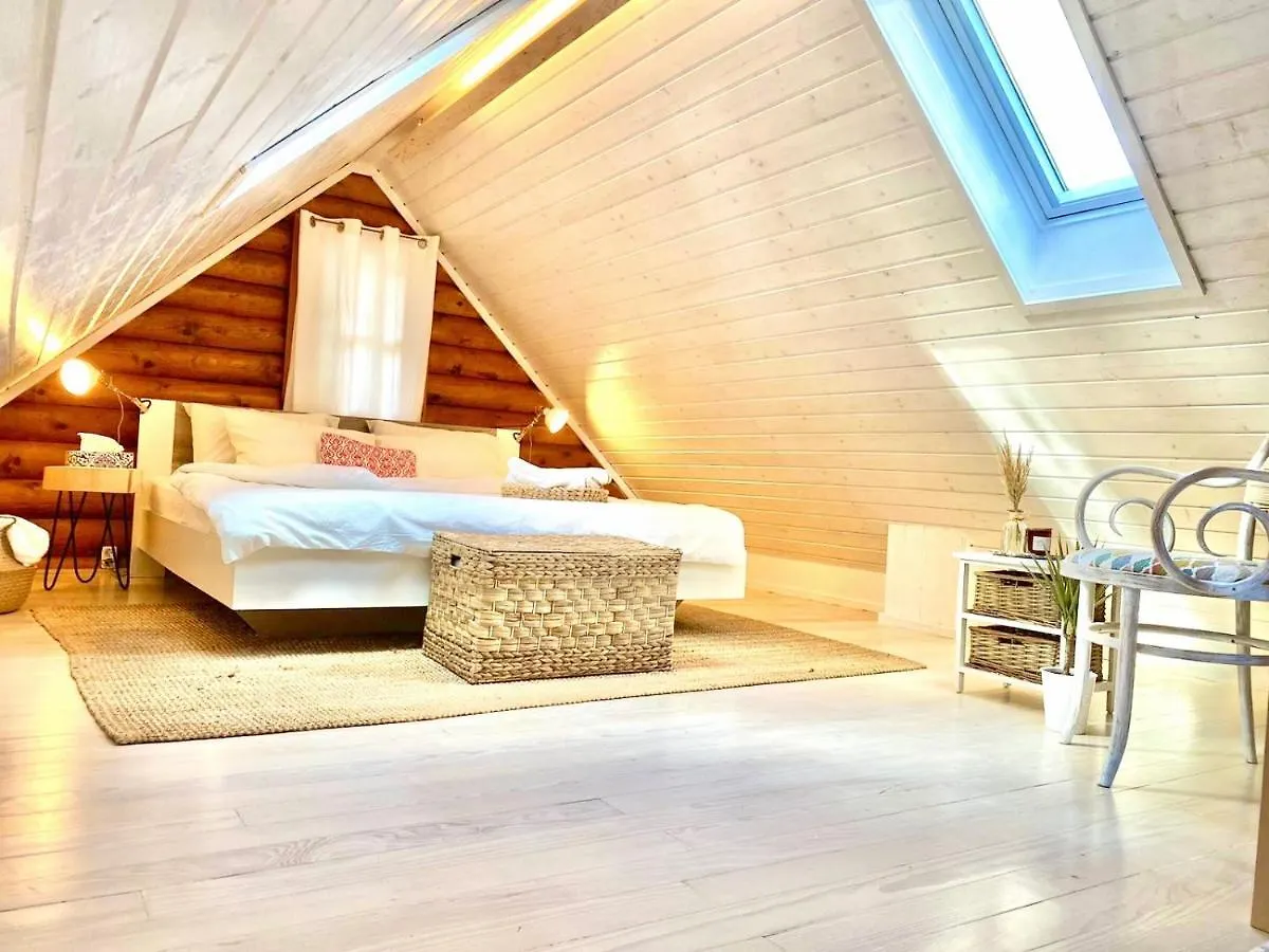 Pine Lodge Hlevci