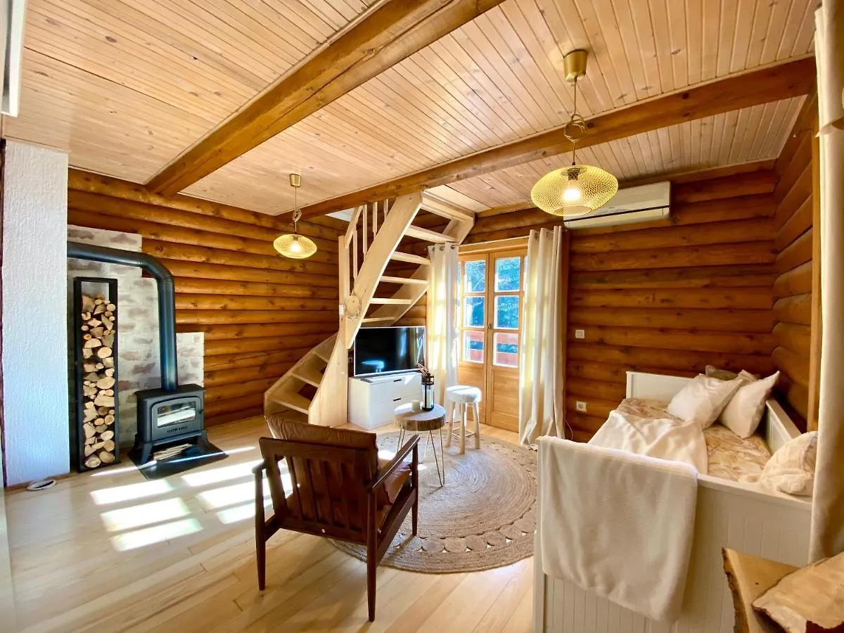 Pine Lodge Hlevci